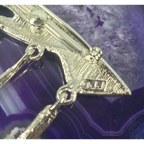 Vintage JJ Jonette ARTIFACTS Silver Tone 1986 Manicuri Nail Technician Brooch - Picture 10 of 11